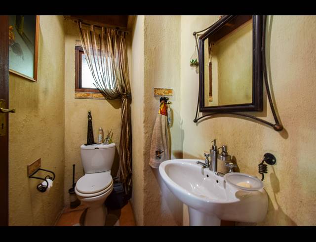 3 BEDROOM HOUSE FOR SALE IN LEEUWFONTEIN ESTATE